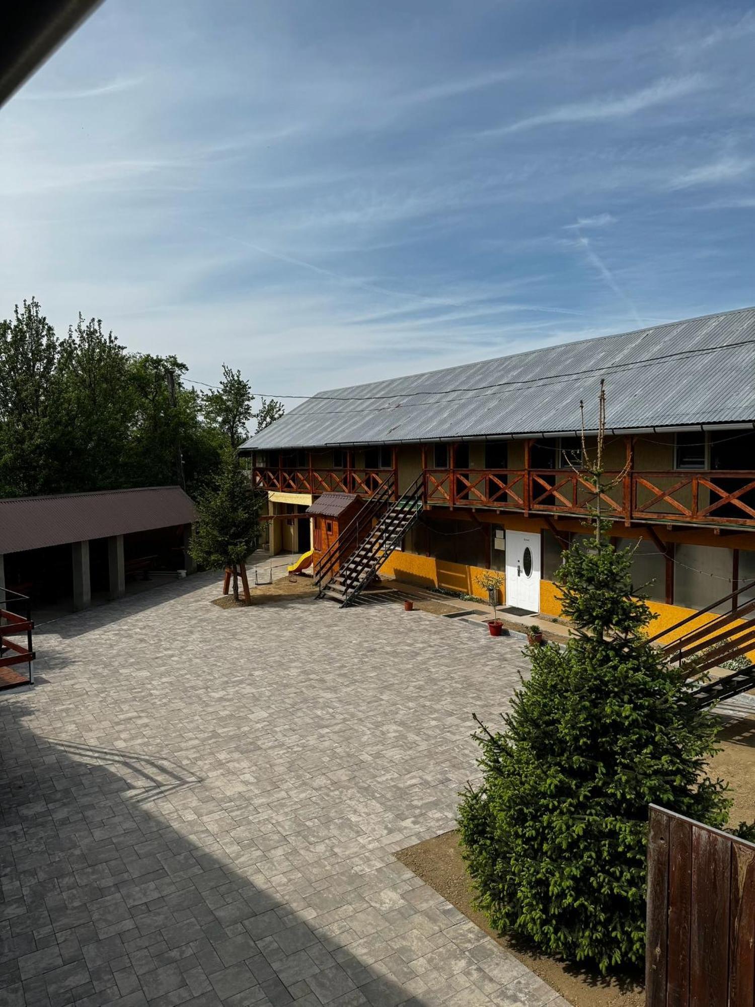 Мотель Ріта Berehove  Exterior photo